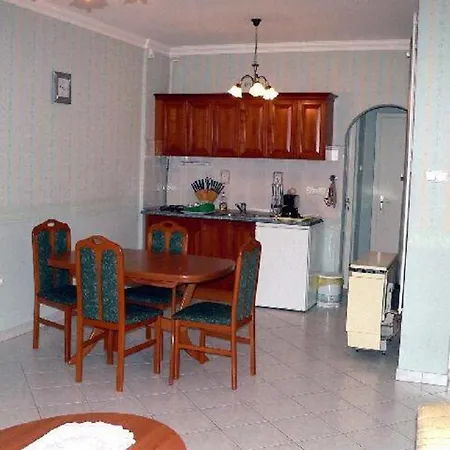 Pine Wood 5 * Zalakaros