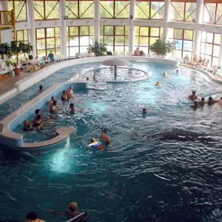 Apartment Pine Wood 5 *